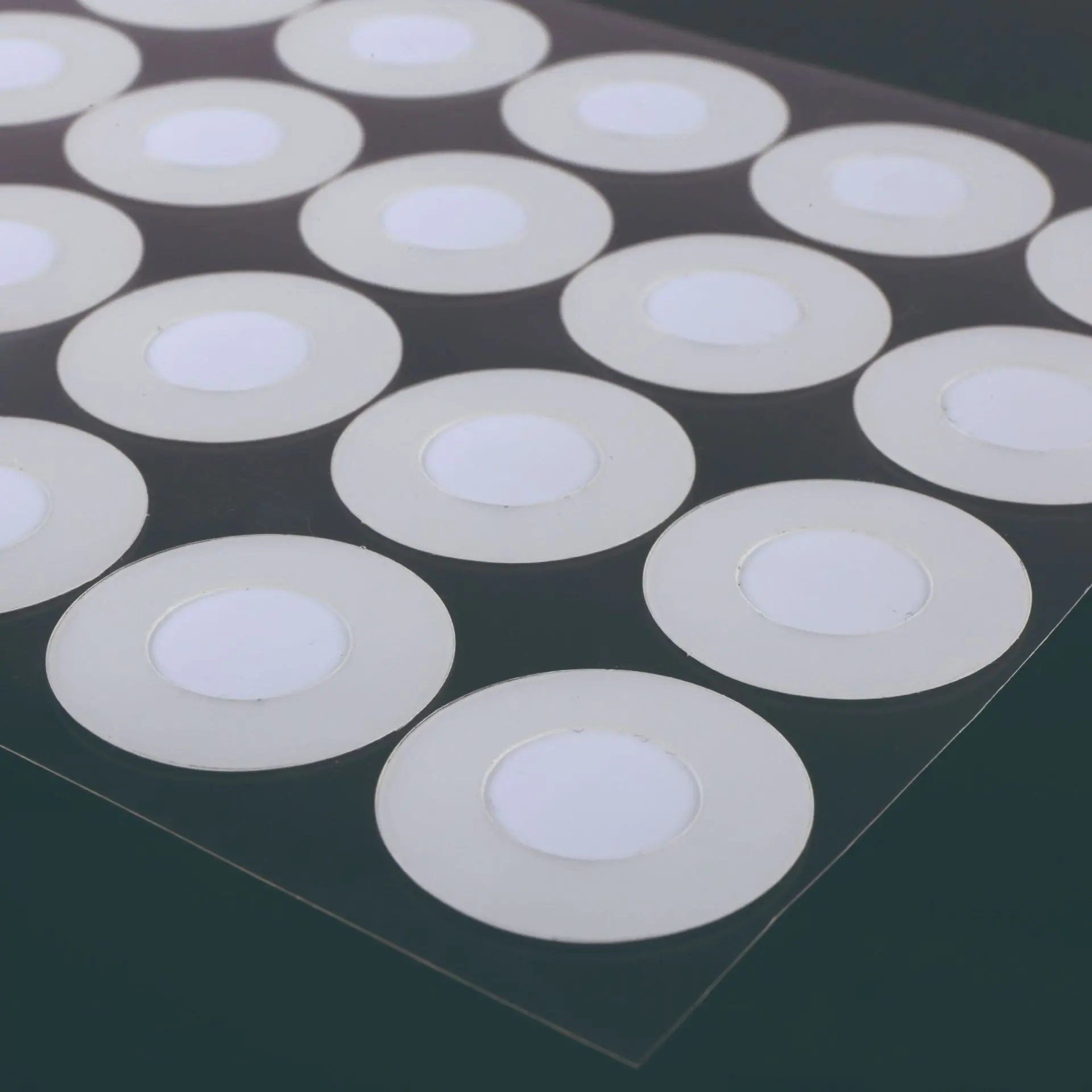 17763503353_2128806731